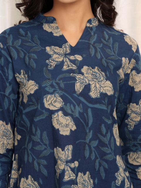 Varanga Women Floral Printed Mandarin Collar Pure Cotton Kurti - Image 3