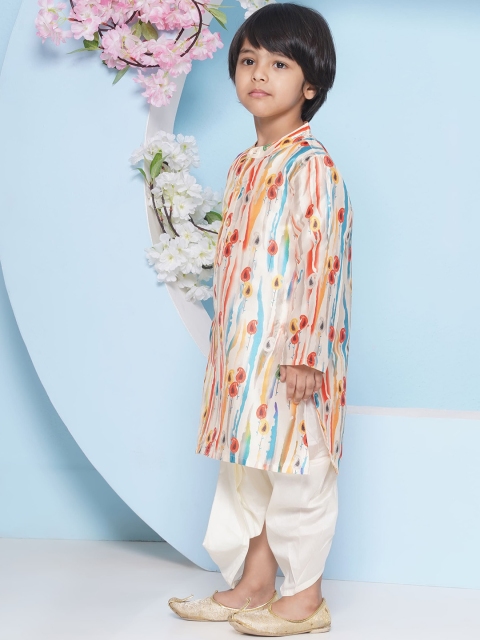 Sethukrishna Boys Abstract Printed Band Collar Straight Kurta - Image 4