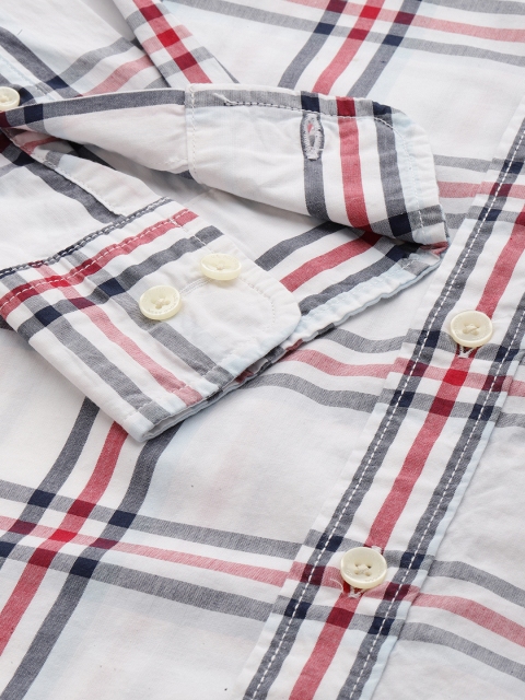 U.S. Polo Assn. Tailored Fit Checked Pure Cotton Casual Shirt - Image 3