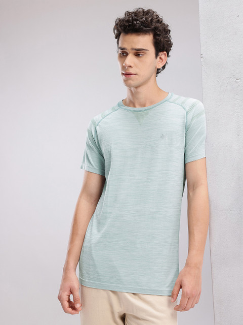 HRX by Hrithik Roshan Men Antimicrobial Rapid-Dry Yoga T-shirt