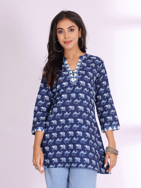 Varanga Ethnic Motifs Printed Notch Neck Cotton A-Line Kurti