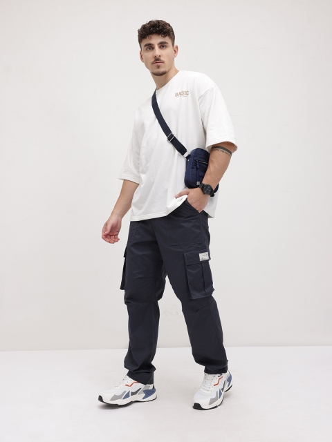 The Roadster Lifestyle Co. Men Loose Fit Cargos Trousers - Image 5