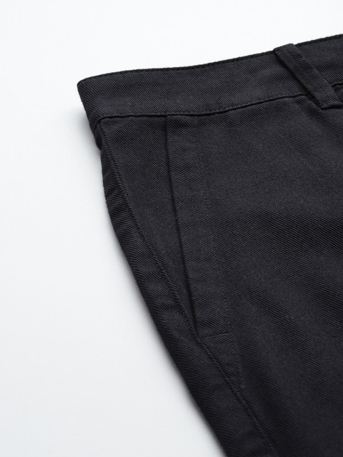 United Colors of Benetton Men Mid-Rise Knee Length Regular Fit Shorts - Image 6