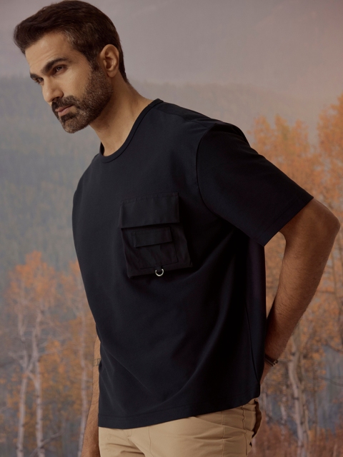 Andamen Men Solid Round Neck Tencel Oversized T-shirt - Image 3
