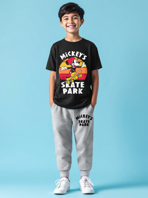 YK Disney Boys Mickey Mouse Printed T-shirt & Track Pant