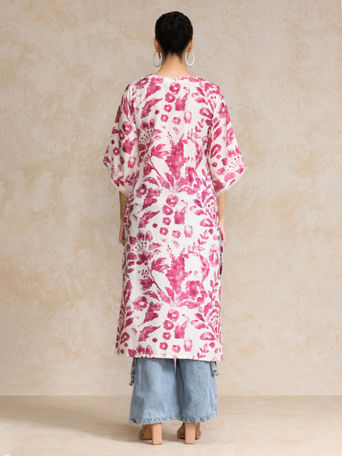 Varanga Floral Printed Bell Sleeves V-Neck Straight Cotton Kurta - Image 6