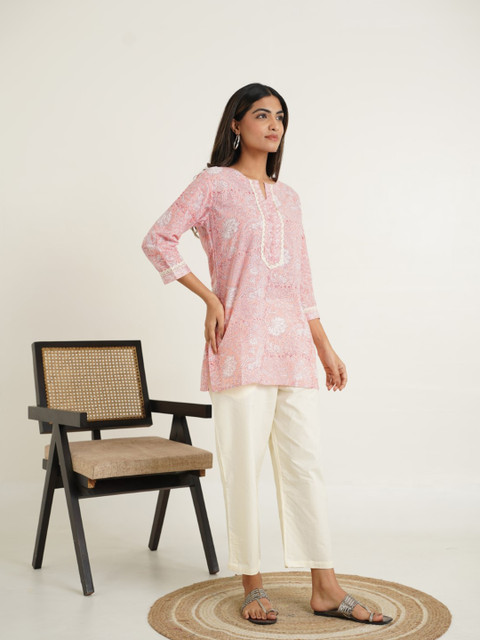 GOODHAND Floral Printed Pure Cotton Kurti - Image 4