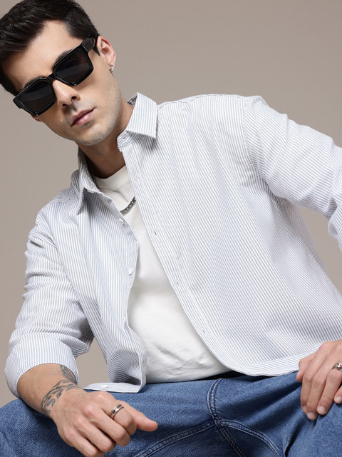 The Roadster Lifestyle Co. Relaxed Fit Striped Casual Shirt