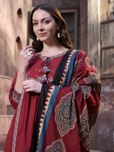Stylum Women Regular Sequinned Pure Cotton Kurta with Trousers & With Dupatta