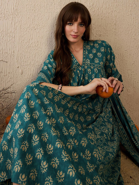 Indo Era Women Floral Printed Empire Pure Cotton Kurta with Trousers & With Dupatta - Image 3
