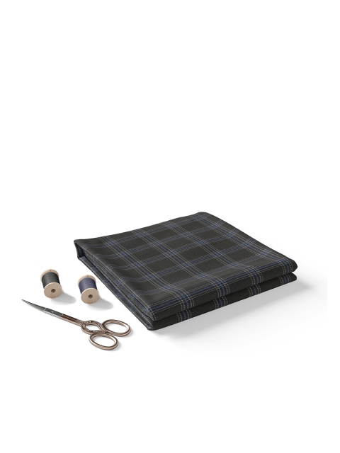 Bigreams Men Unstitched Checked Suit Clothing Fabric