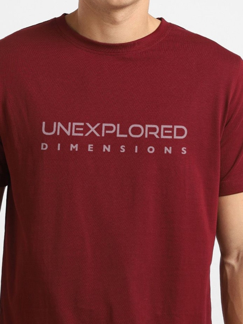 NOBERO Men Typography Printed T-shirt - Image 3