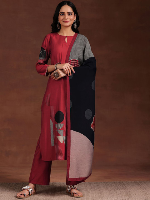 Libas Women Printed Regular Kurta with Trousers & With Dupatta