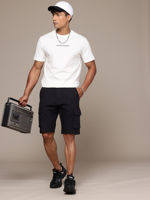 The Roadster Lifestyle Co. Men Cargo Shorts - Image 5