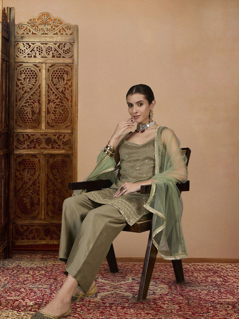 House of Pataudi Floral Embroidered Thread Work Kurta With Palazzos And Dupatta