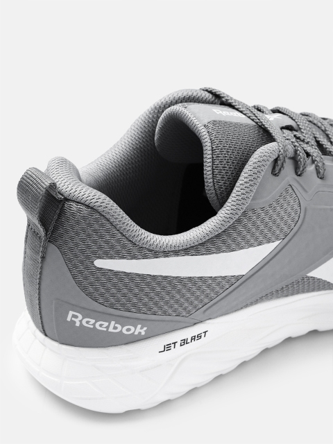 Reebok Men JETBLAST SONIX M Sports Shoes - Image 4