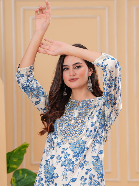 PHYSIL Floral Printed Gotta Patti Round Neck Pure Cotton Straight Kurta - Image 6