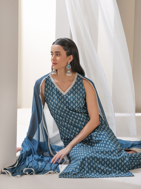 Khushal K Women Ethnic Motifs Printed Regular Pure Cotton Kurta with Palazzos & With Dupatta
