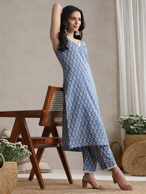 Khushal K Women Floral Printed Regular Pure Cotton Kurta with Palazzos - Image 5