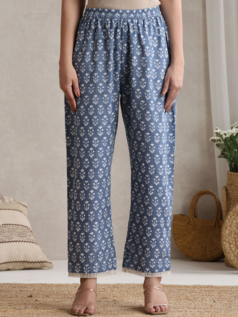 Khushal K Women Floral Printed Regular Pure Cotton Kurta with Palazzos - Image 6