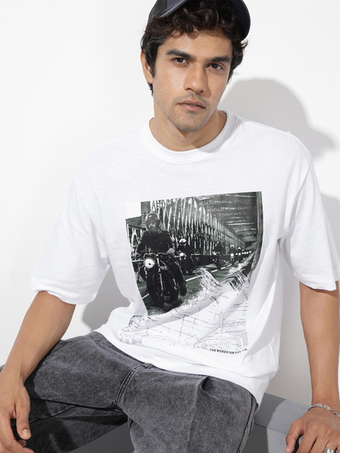 The Roadster Lifestyle Co. Men Printed Relaxed Fit Drop-Shoulder Sleeves T-shirt