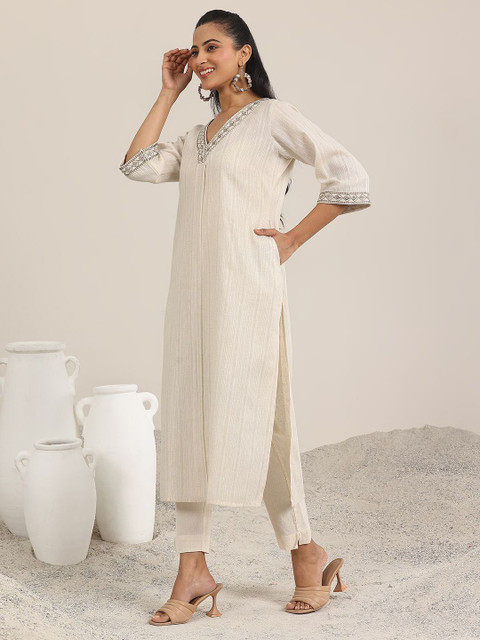 Libas Woven Design V-Neck Pure Cotton Straight Kurta - Image 4