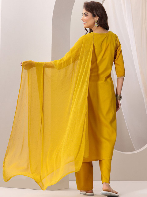 Gerua By Libas Women Floral Yoke Design Regular Sequinned Kurta with Trousers & With Dupatta - Image 5