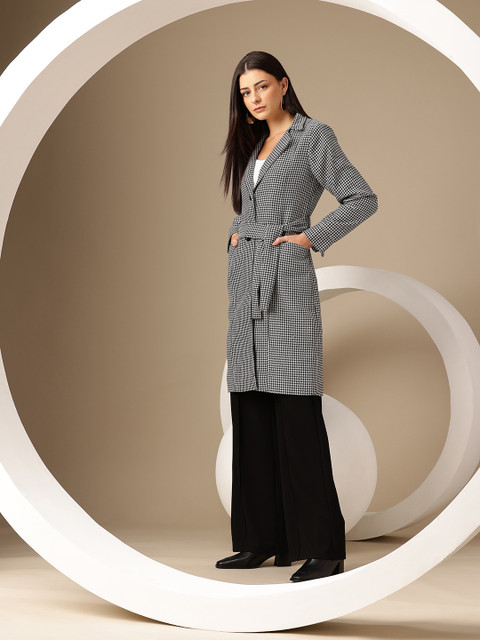 Chemistry Notched Lapel Single-Breasted Houndstooth Weave Overcoat with Belt - Image 4