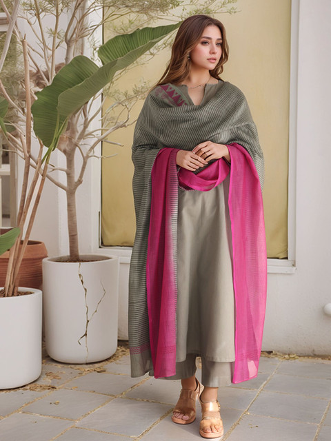GoSriKi Women Regular Kurta with Palazzos & With Dupatta