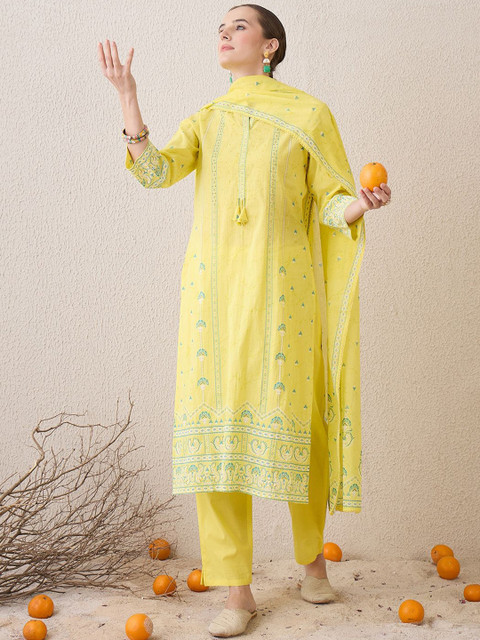 Indo Era Floral Printed Mandarin Collar Beads Stones Pure Cotton Kurta Trousers & Dupatta - Image 6
