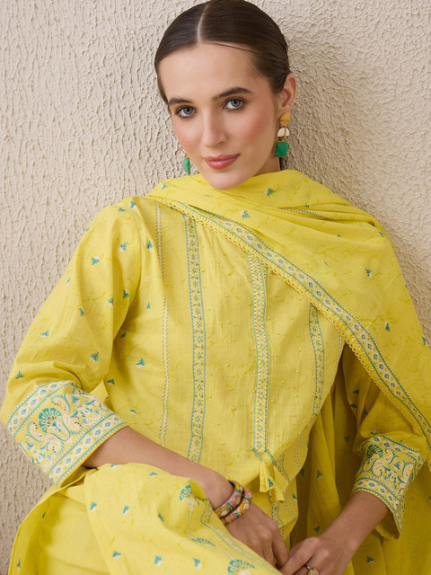 Indo Era Floral Printed Mandarin Collar Beads Stones Pure Cotton Kurta Trousers & Dupatta