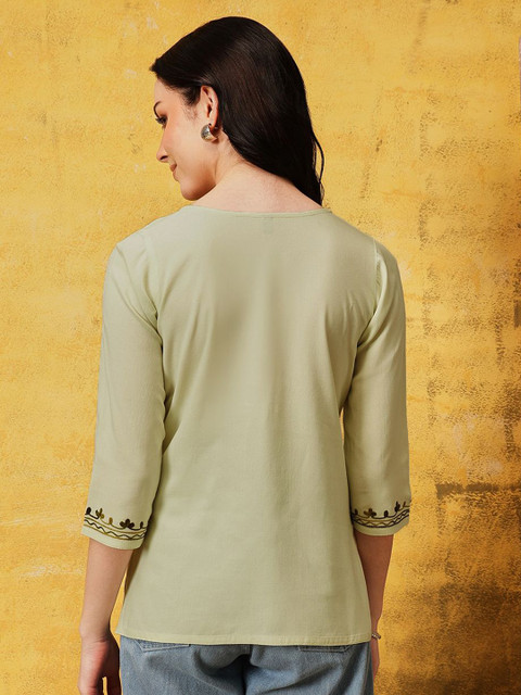 Qazmi Women Kashmiri Aari Work Kurti - Image 6