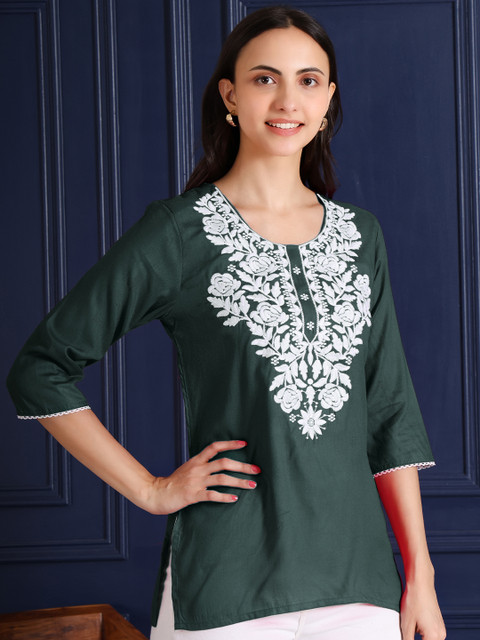 ZREMA Women Floral Embroidered Round Neck Kurti - Image 4