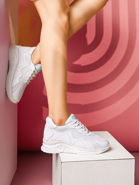 HAKKEL Women Colourblocked Sneakers