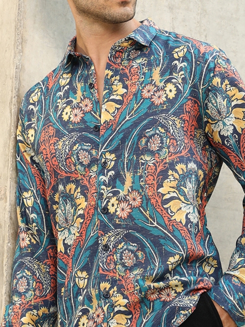 Campus Sutra Men Comfort Regular Fit Floral Printed Casual Shirt - Image 3