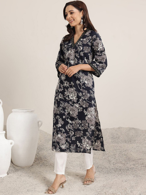 PHYSIL Women Floral Printed V-Neck Kurta