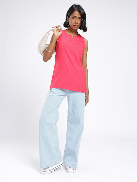 Anouk Rustic Striped Straight Sleeveless Kurti - Image 3