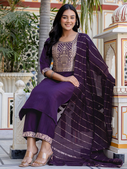 SANISA Women Woven Design Zari Kurta with Trousers & With Dupatta