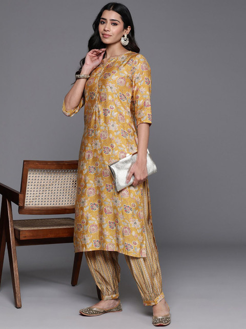 Libas Women Floral Printed Regular Kurta Sets