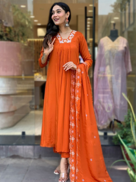 Royal Export Women Ethnic Motifs Embroidered Regular Kurta with Trousers & With Dupatta