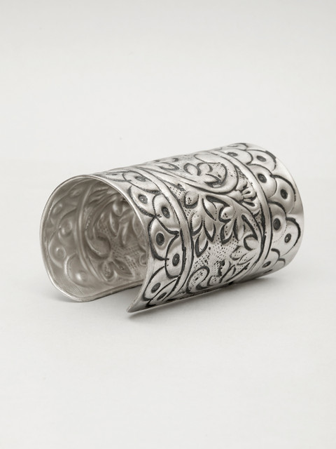 VIVAZS Silver-Plated Textured Bangle Bracelet - Image 3