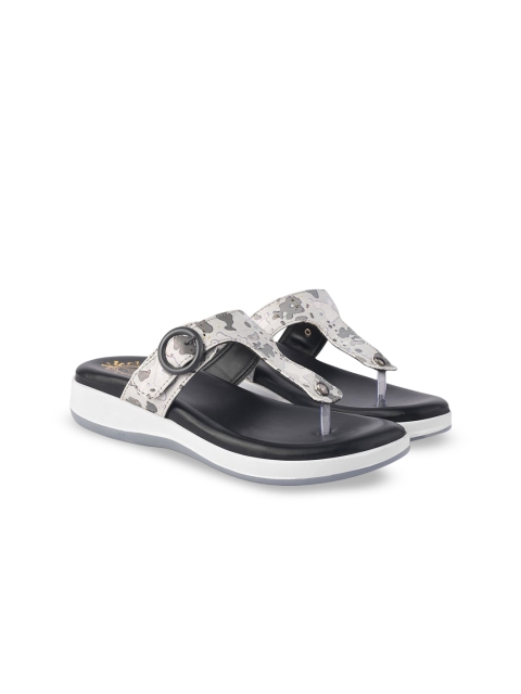 Shoetopia Women Printed Synthetic Flatform sandal flats - Image 7