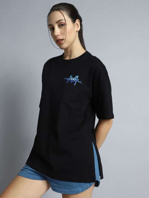CULT Women Black printed Oversized T-shirt