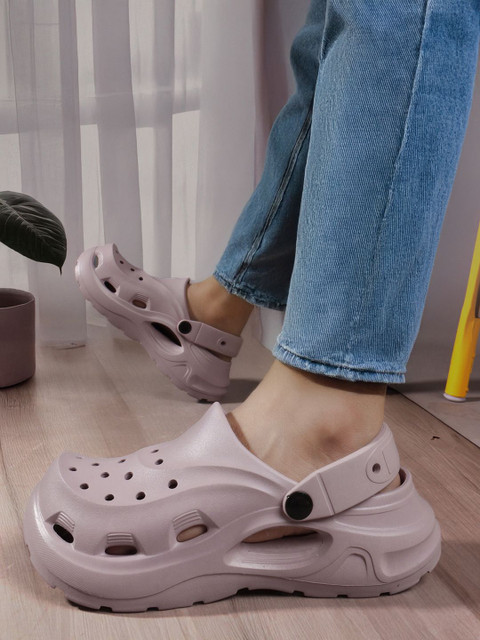 Carlton London Women Clogs