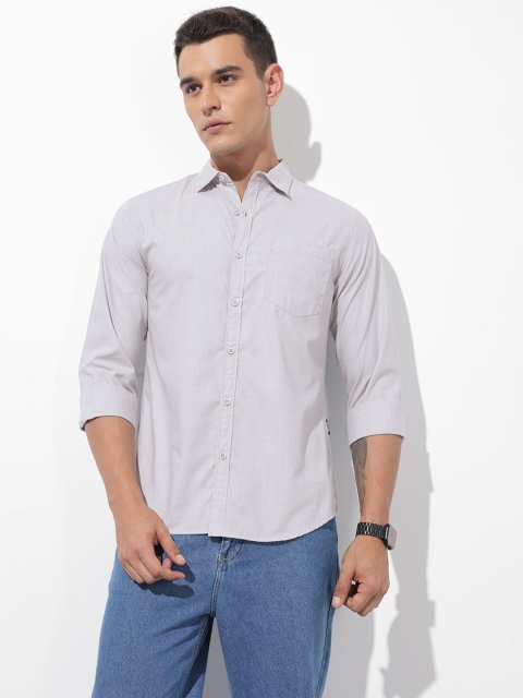 The Roadster Lifestyle Co. Solid Regular Fit Shirt - Image 3