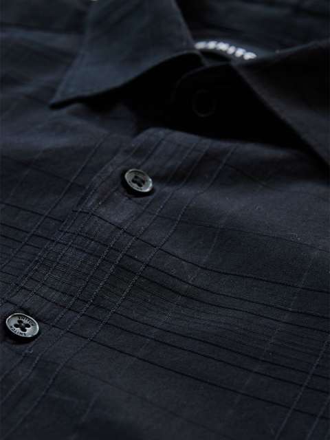 Snitch Slim Fit Textured Pure Cotton Spread Collar Formal Shirt - Image 3