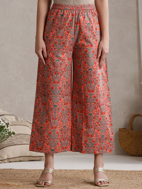 Khushal K Floral Printed Cotton V-Neck Tunic With Palazzo Co-Ords - Image 7