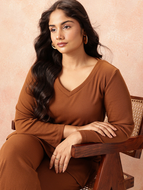 all about you Solid V-Neck Co-Ords