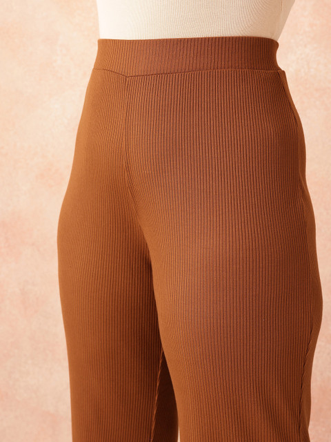 all about you Solid V-Neck Co-Ords - Image 3