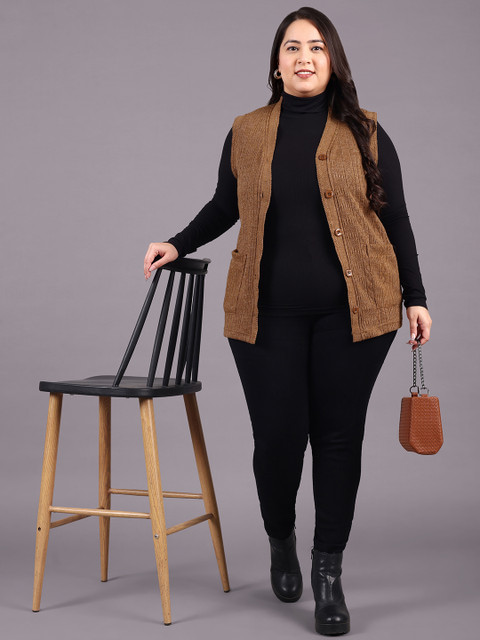 Hifzaa Women Woollen Cardigan - Image 5